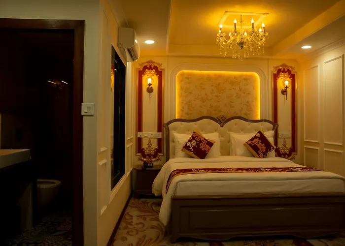 Hotel G Ramayana- Premium
