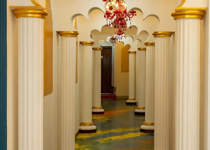 G Ramayana- Premium Hotel Katmandou