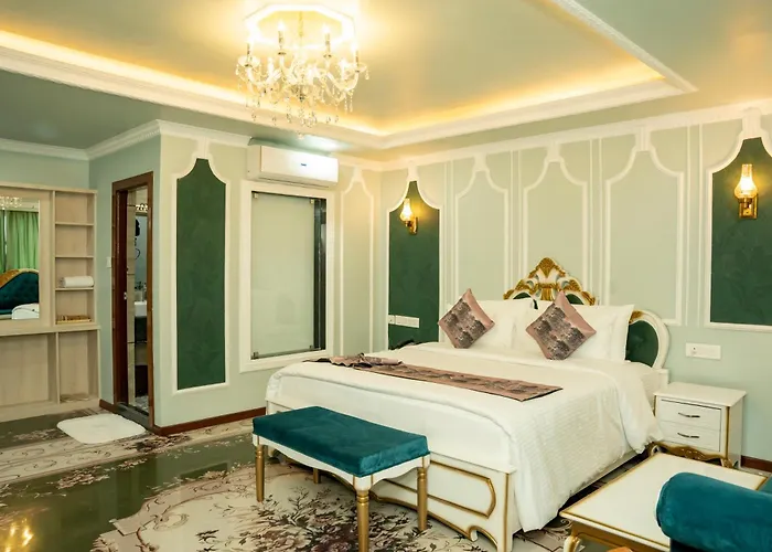 Hotel G Ramayana- Premium 4*